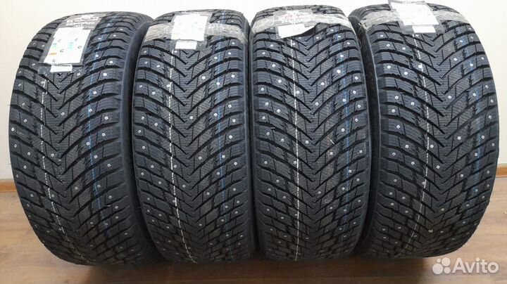 Arivo Ice Claw ARW7 225/40 R18 92T