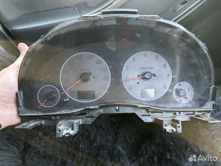 Приборная панель skyline v35 2001-2007г