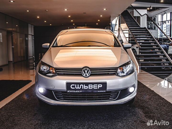 Volkswagen Polo 1.6 МТ, 2011, 236 068 км