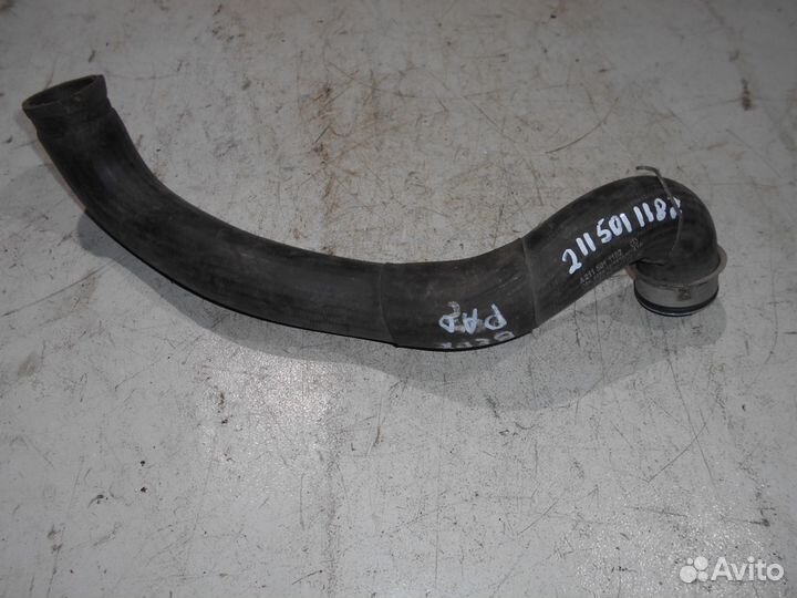 Патрубок радиатора Mercedes Benz W211