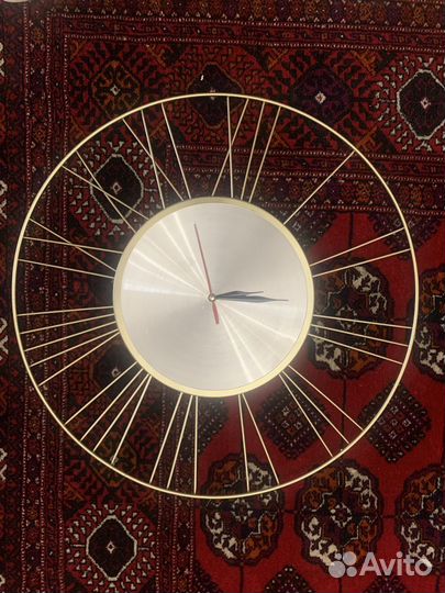 Часы настенные