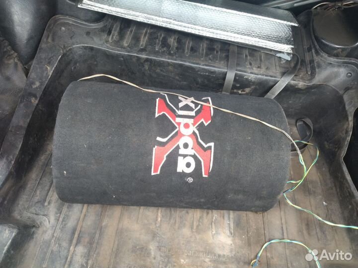 Продам subwoofer и двухканальный усилитель