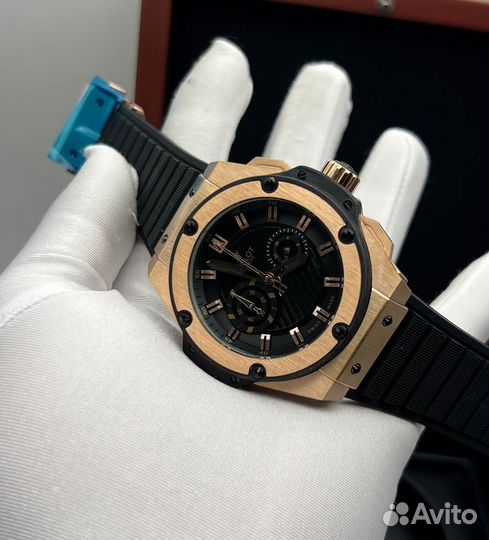 Часы Hublot