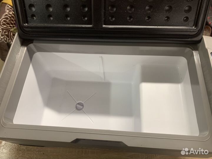 Холодильник компрессорный автомобильный