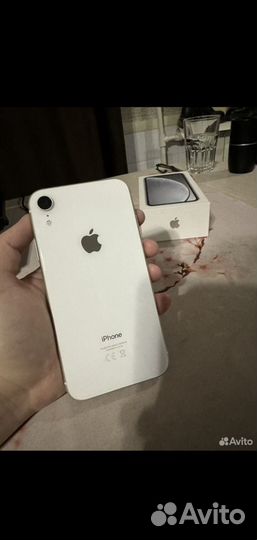 iPhone Xr, 128 ГБ