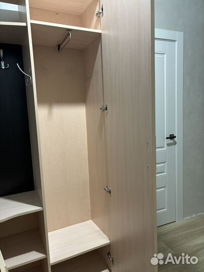 Шкаф в прихожую бу