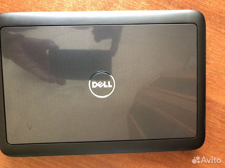Нетбук dell Inspiron