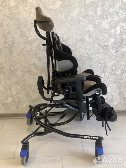 Инвалидная коляска - домашний стул Zitzi Delfi Pro