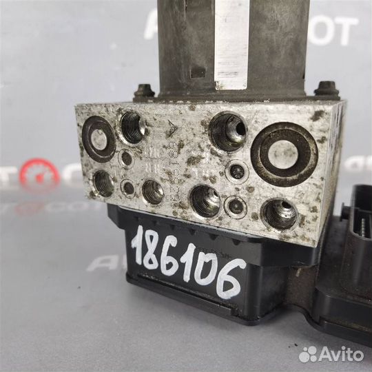 Блок ABS VW Tiguan 2007-2011