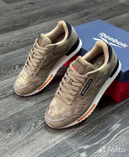 Кроссовки reebok classic