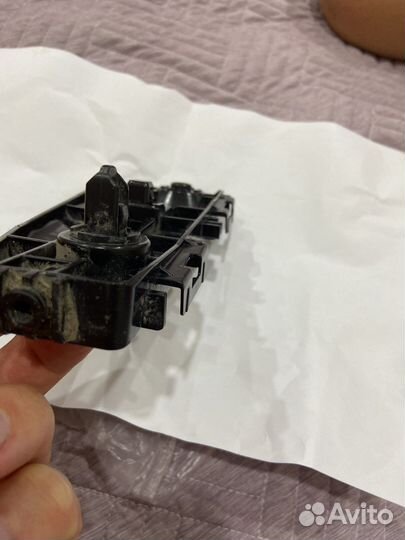 Кронштейн бампера Тойота Лэнд Крузер 200