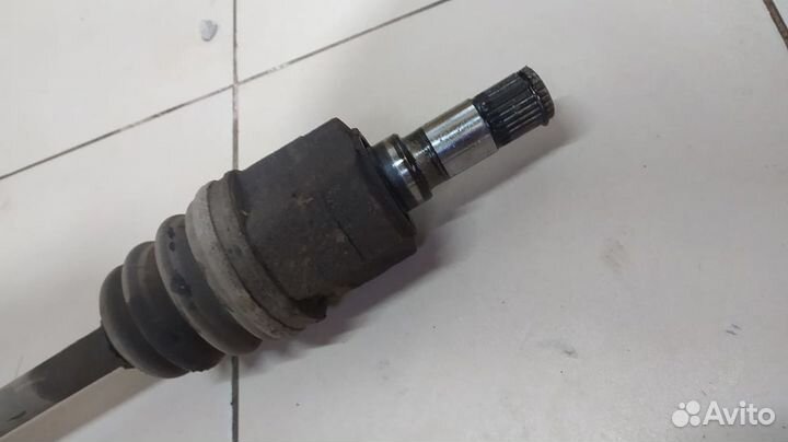 Полуось передняя левая Kia Spectra