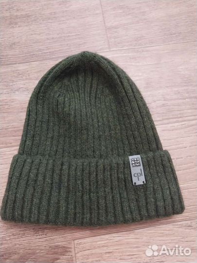 5 шапок, 2хомута, 2 палантина