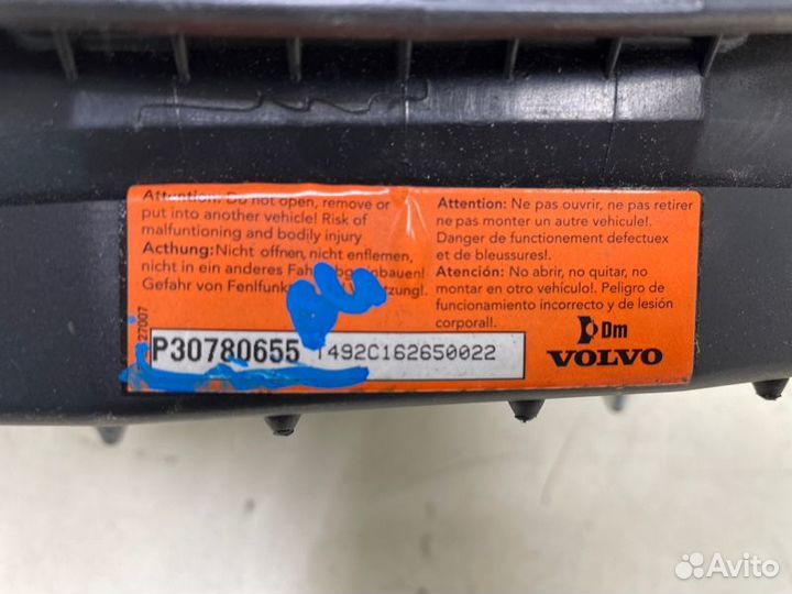 Подушка безопасности в рулевое колесо Volvo S80