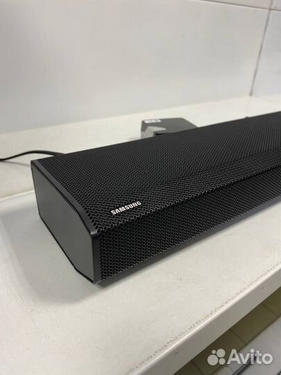 Саундбар Samsung HW-Q700A