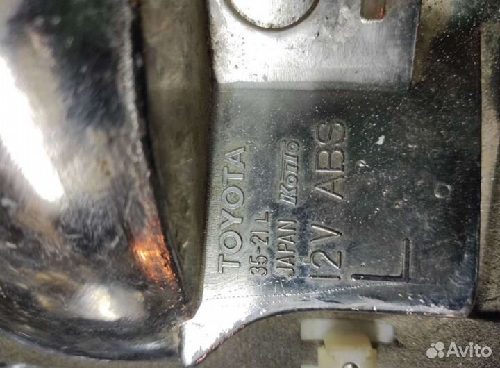 Задние фонари Toyota 4Runner