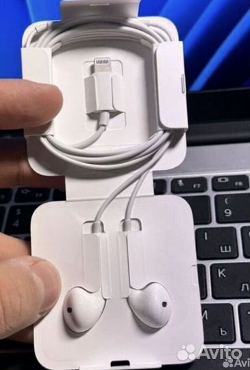 Наушники earpods