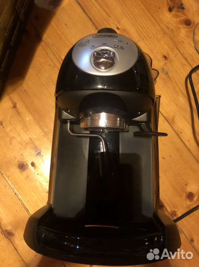 Кофеварка рожковая delonghi ec201cd