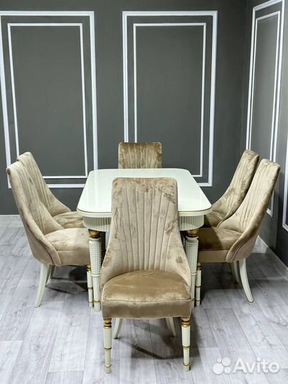 Кухонный стол,стулья / оплата при получении