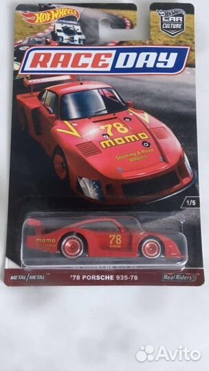 Hot wheels momo porsche 935-78