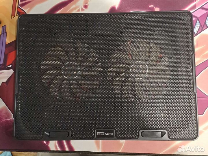 Подставка с охлаждением для ноутбука