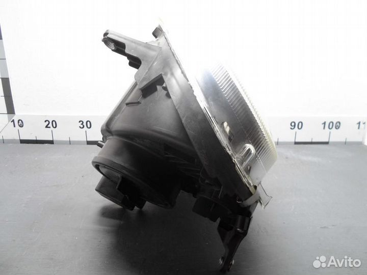 Фара левая Mercedes-Benz E-Class