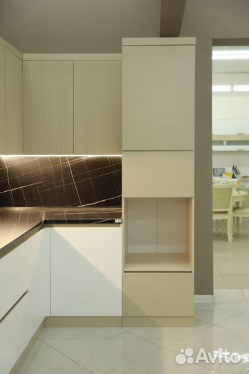 Кухонные гарнитуры