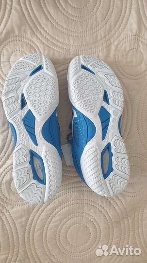 Кроссовки для настол тенниса Mizuno Wave Medal 6