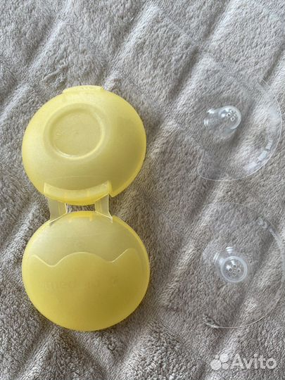 Накладки на грудь medela