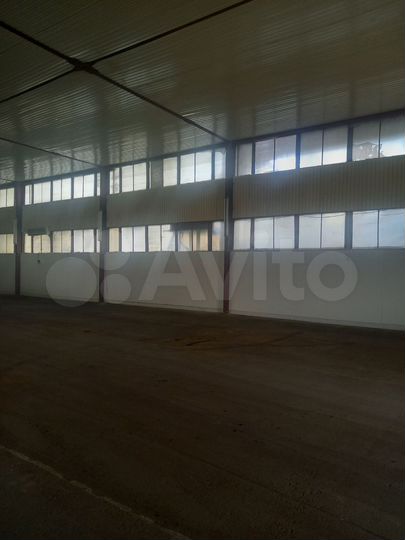 Склад, 1100 м²