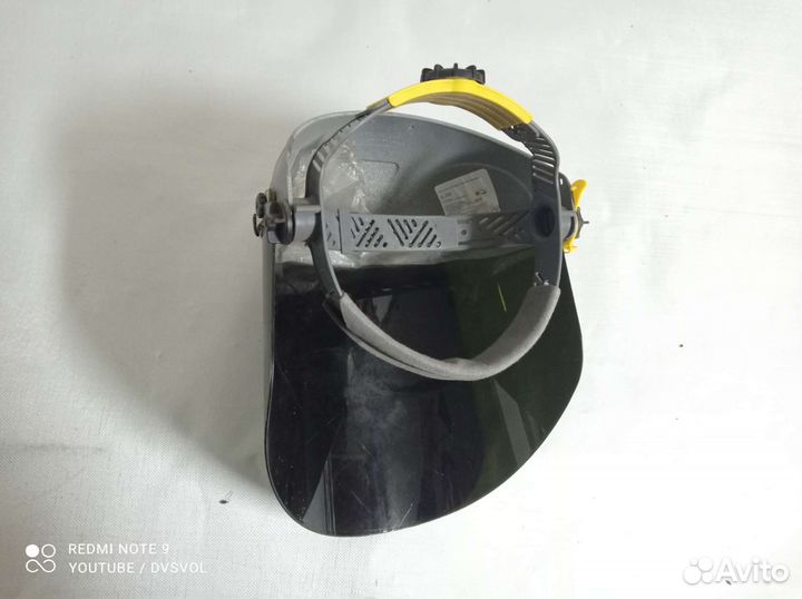 Защитная маска, щиток тонированный