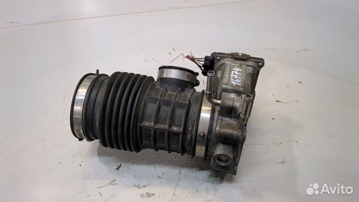 Заслонка дроссельная Infiniti QX56, 2011