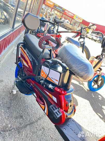 Самокат взрослый,электро скутер