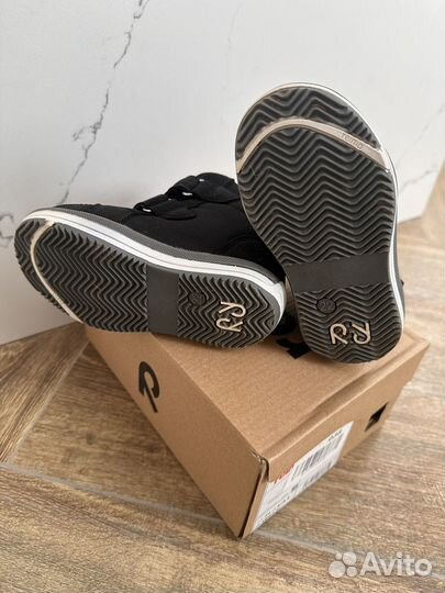 Детские демисезонные ботинки reima 22