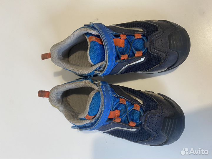 Кроссовки decatlon