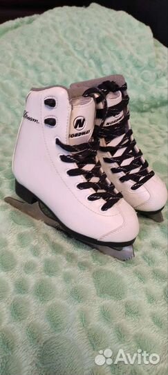Коньки фигурные детские 28 размер