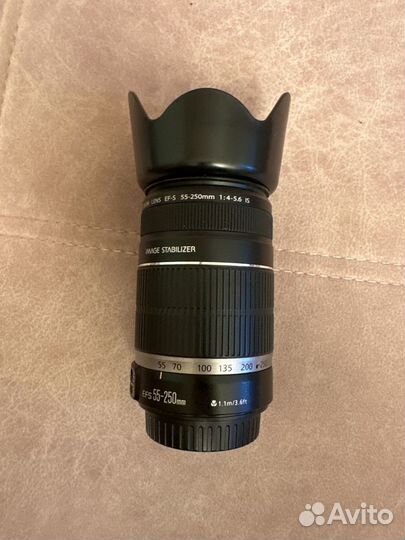 Canon ef-s 55-250mm f/4-5.6 is