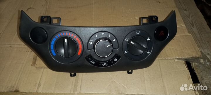 Блок управления печкой chevrolet aveo т250
