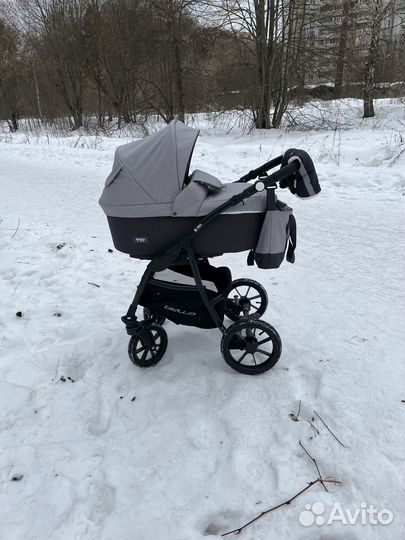 Коляска 2 в 1 riko basic б/у