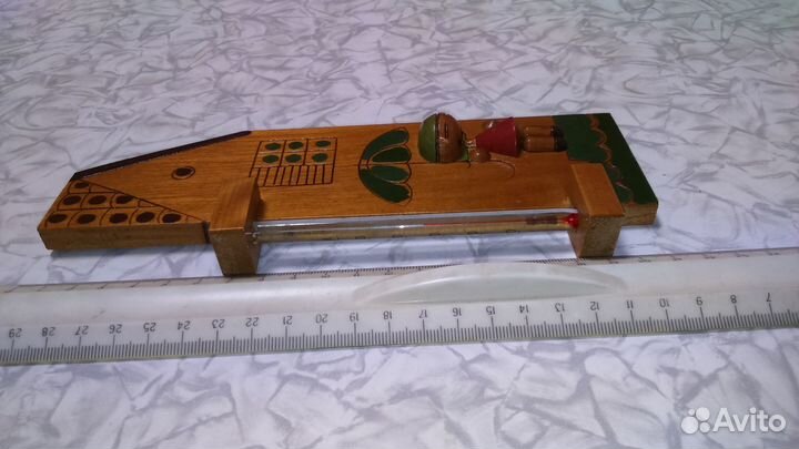 Термометр комнатный СССР резьба по дереву