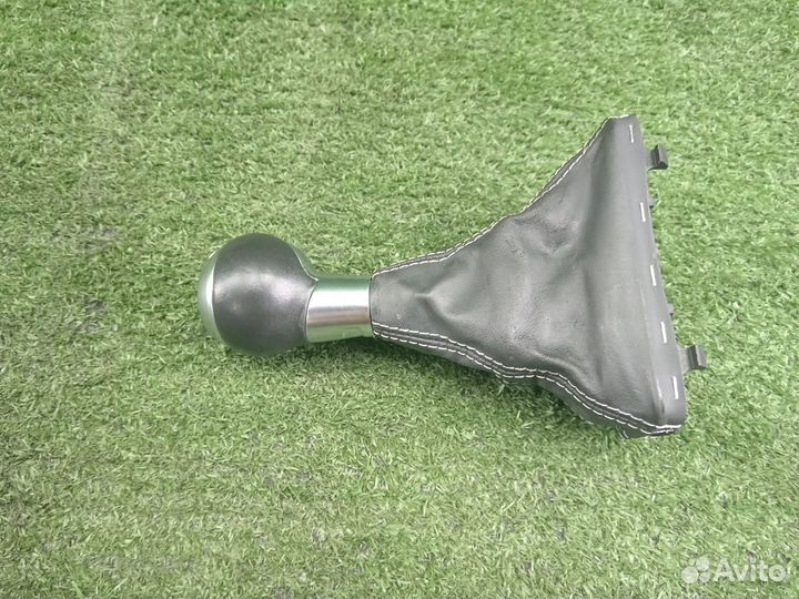 Ручка кпп Audi S3 8P