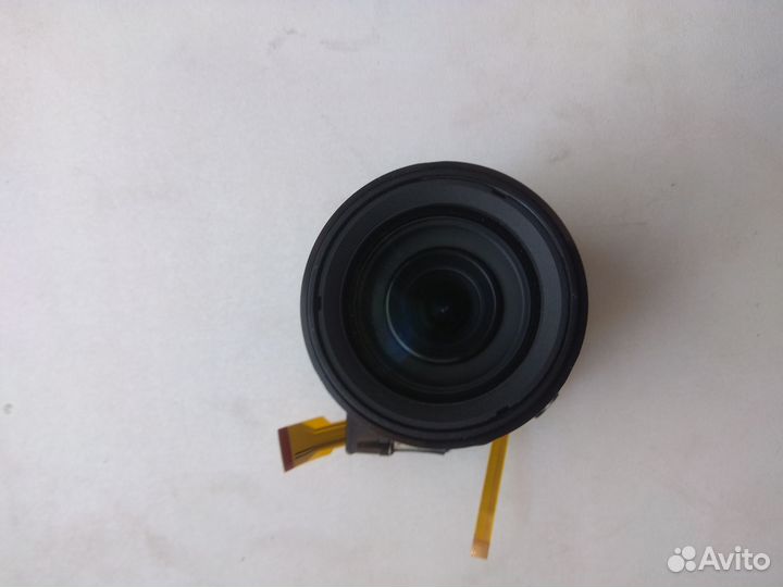 Объектив Nikon coolpix L330