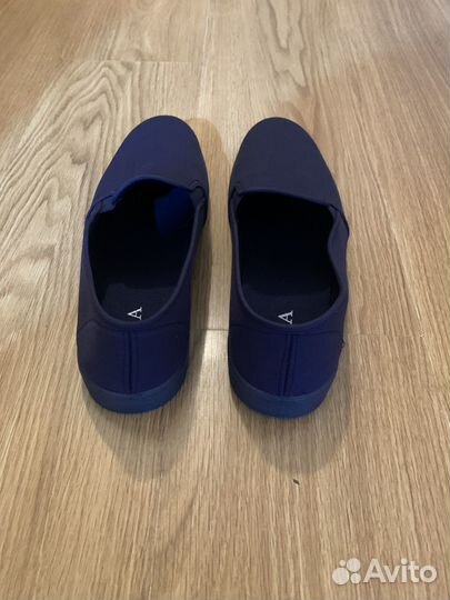 Мужские тапочки уличные