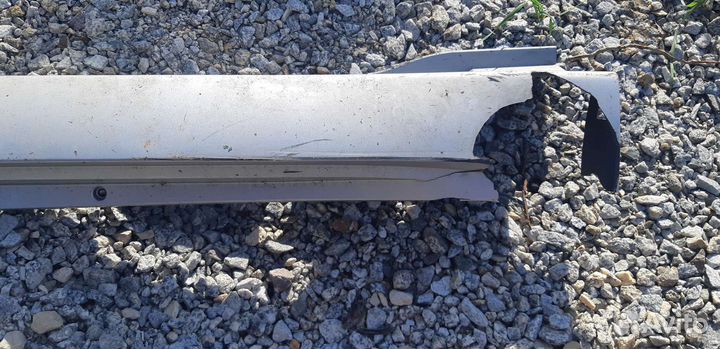 Накладка порога авенсис 3