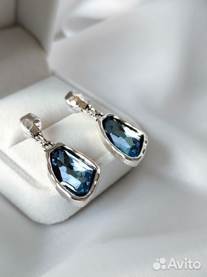 Серьги в стиле uno DE 50