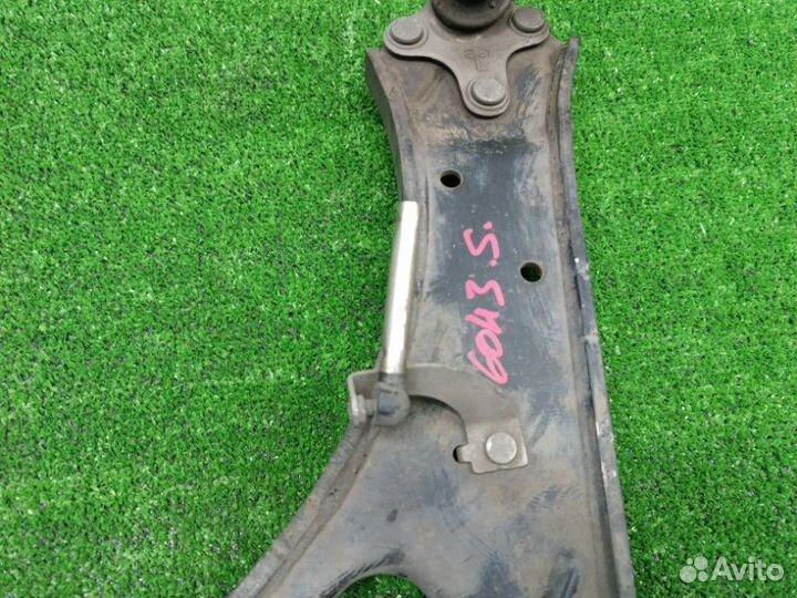 Рычаг передний левый Volkswagen Golf 6 2010