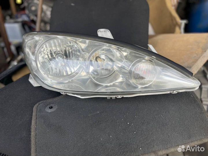 Фара правая Toyota Camry ACV30 2AZ-FE 2005