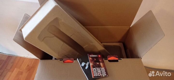Оригинальная коробка от JBL boombox 3