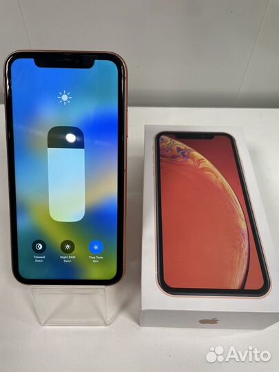 iPhone Xr, 64 ГБ