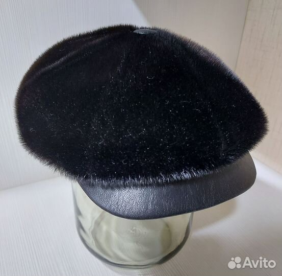Продам кепку мужскую из натуральной нерпы
